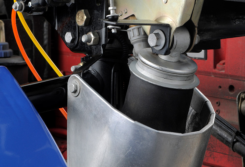 Four-point air suspension system
